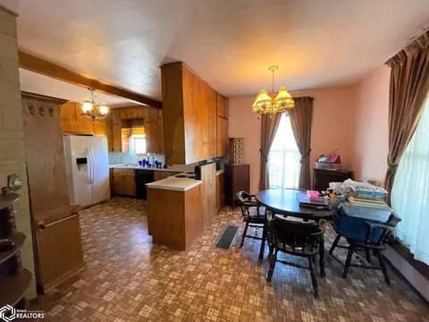 103 E Franklin St, Centerville, IA 52544 photo 7