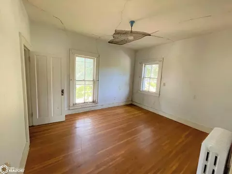 103 E Franklin St, Centerville, IA 52544 photo 13