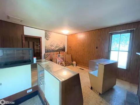 103 E Franklin St, Centerville, IA 52544 photo 19