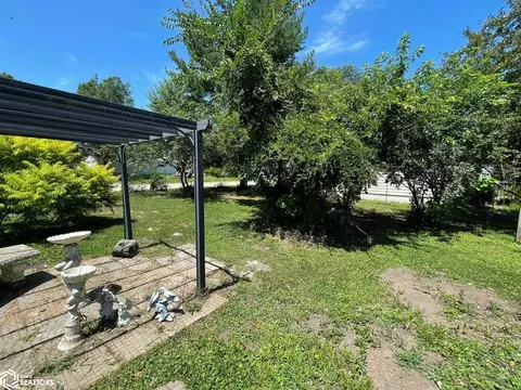 103 E Franklin St, Centerville, IA 52544 photo 32