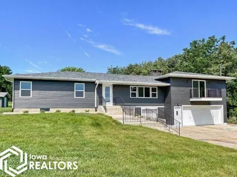 1552 Olive Ave, Hampton, IA 50441 photo 1