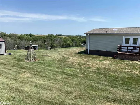 702 17th St, Corning, IA 50841 photo 6