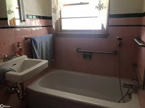 605 7th Ave SW, Hampton, IA 50441 photo 19