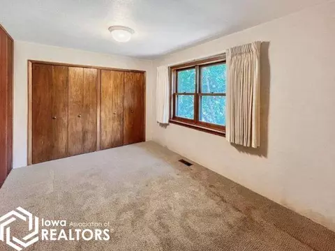 913 1st Ave SE, Hampton, IA 50441 photo 16