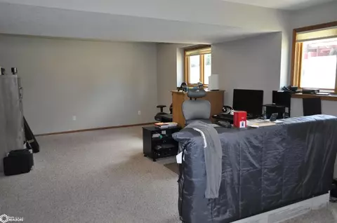 415 Ely Dr, Carroll, IA 51401 photo 32