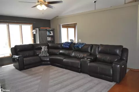 415 Ely Dr, Carroll, IA 51401 photo 11