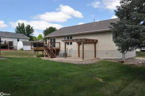 415 Ely Dr, Carroll, IA 51401 photo 4