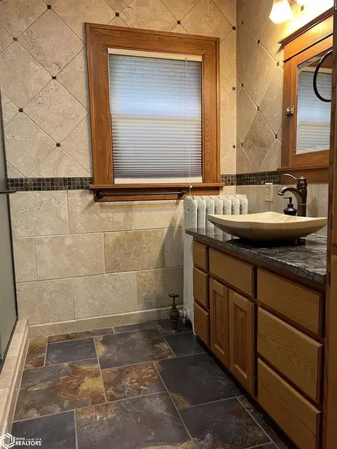 503 3rd St, Manning, IA 51455 photo 21