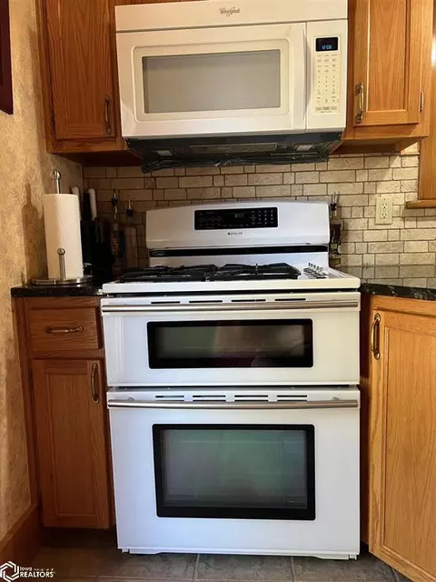 503 3rd St, Manning, IA 51455 photo 17