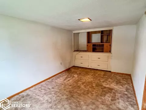 320 5th St SW, Hampton, IA 50441 photo 9