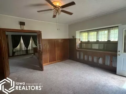 418 E Washington St, Centerville, IA 52544 photo 8