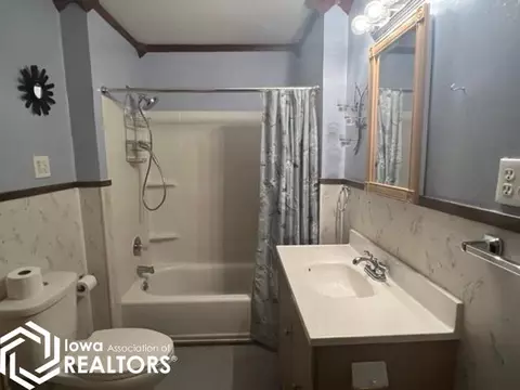 418 E Washington St, Centerville, IA 52544 photo 21
