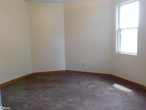 924 3rd Ave S, Denison, IA 51442 photo 4