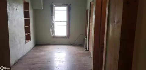 314 E Pleasant, Cincinnati, IA 52549 photo 6