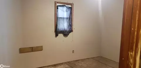 314 E Pleasant, Cincinnati, IA 52549 photo 8