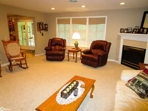 2109 5th St, Eldora, IA 50627 photo 45