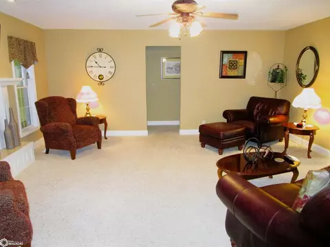 2109 5th St, Eldora, IA 50627 photo 15