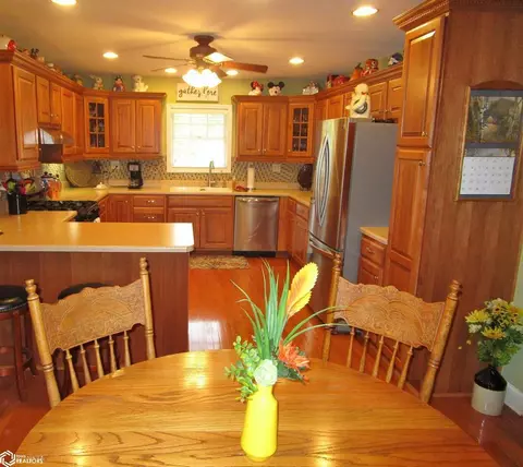 2109 5th St, Eldora, IA 50627 photo 26
