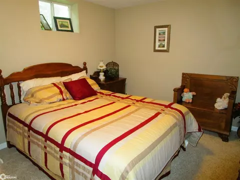 2109 5th St, Eldora, IA 50627 photo 49