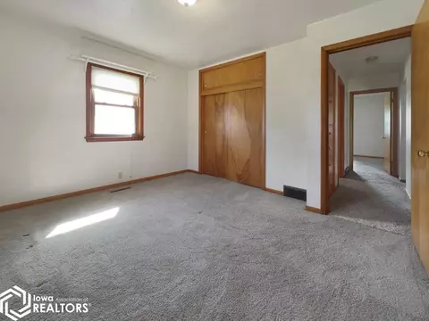 614 7th Ave NE, Hampton, IA 50441 photo 12