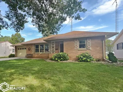 614 7th Ave NE, Hampton, IA 50441 photo 1