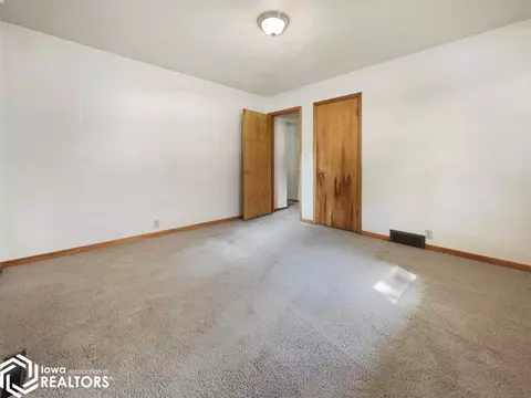 614 7th Ave NE, Hampton, IA 50441 photo 10