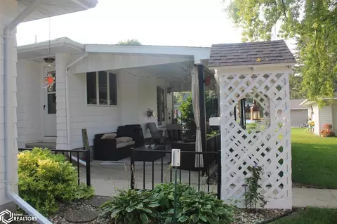1360 State St, Garner, IA 50438 photo 11