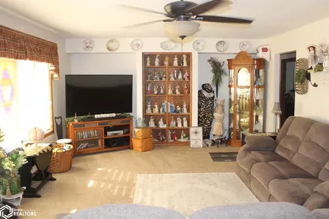 1360 State St, Garner, IA 50438 photo 17