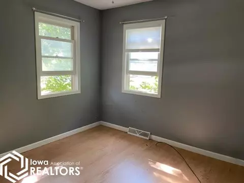 1834 3rd St, Nevada, IA 50201 photo 8