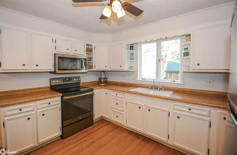 402 6th St, Colo, IA 50056 photo 13