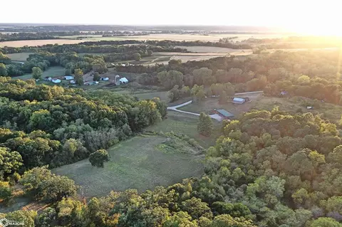 3223 42nd Ave, Eldon, IA 52554 photo 3