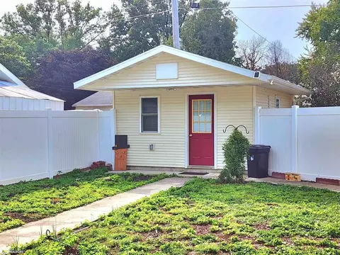 303 2nd St SE, Hampton, IA 50441 photo 40