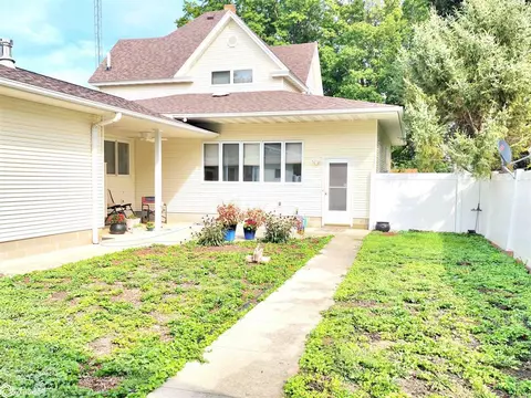 303 2nd St SE, Hampton, IA 50441 photo 42