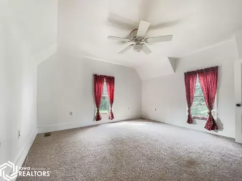 114 3rd St SE, Hampton, IA 50441 photo 18