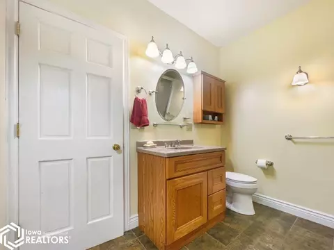 114 3rd St SE, Hampton, IA 50441 photo 12