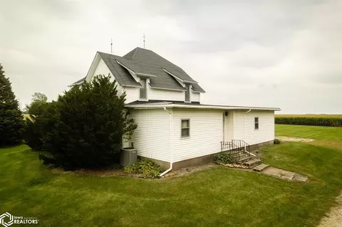 16396 330th St, Conrad, IA 50621 photo 4