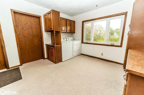 16396 330th St, Conrad, IA 50621 photo 7
