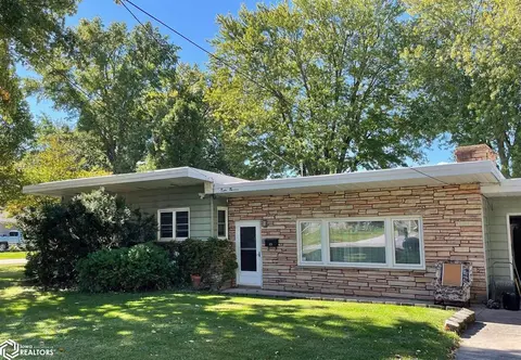 1213 Hagemann Ave, Burlington, IA 52601