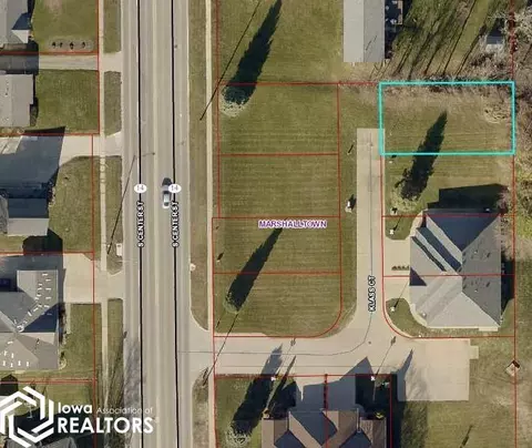 11 Klaas Ct, Marshalltown, IA 50158