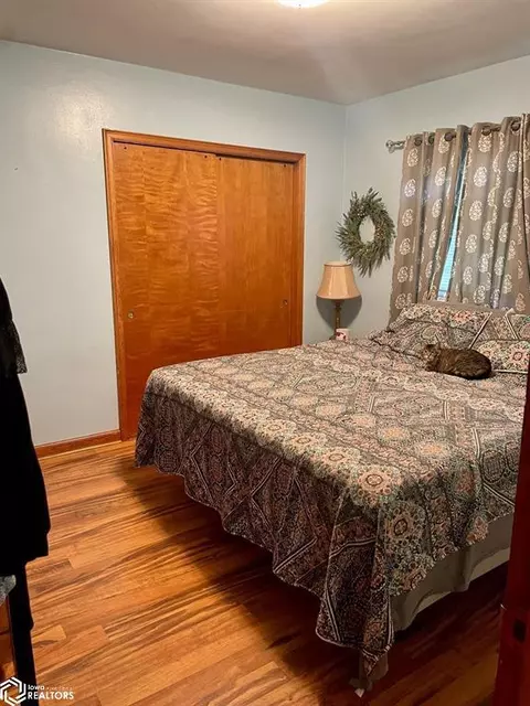 305 S Jefferson Ave, Dows, IA 50071 photo 7