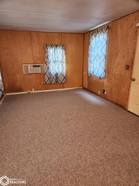 103 Maple St, Murray, IA 50174 photo 4