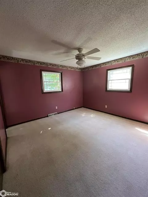113 Crestview Dr, Hamilton, IL 62341 photo 12