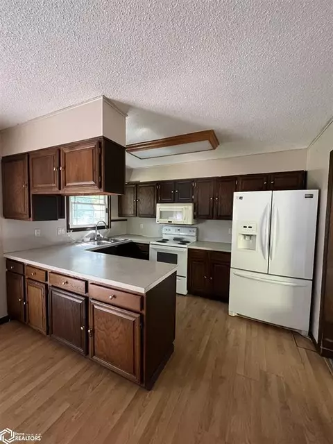 113 Crestview Dr, Hamilton, IL 62341 photo 5
