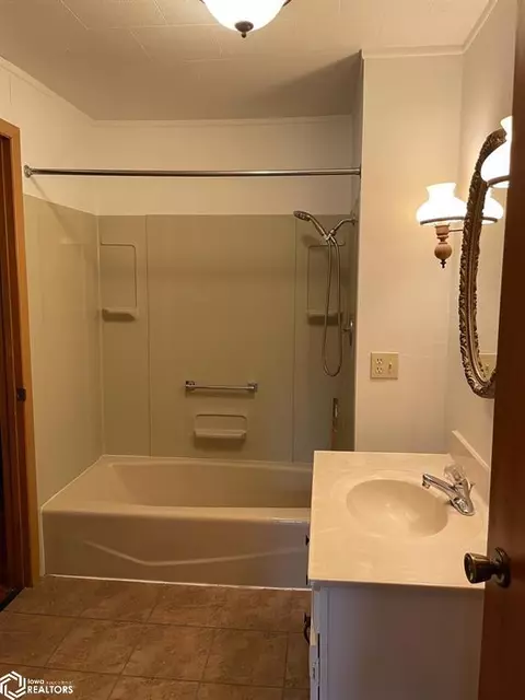 13 Northwest Ave, Bode, IA 50519 photo 7