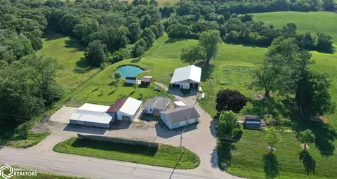 3542 Wapello Jefferson Rd, Eldon, IA 52554