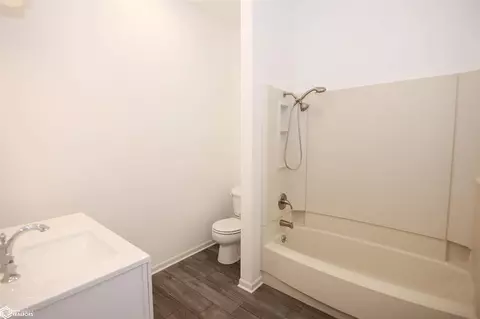 520 Bailey St, Colo, IA 50056 photo 8