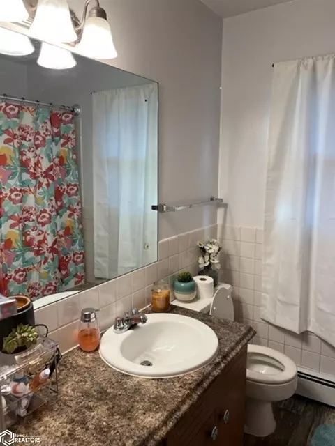 108 E Terry, Centerville, IA 52544 photo 7