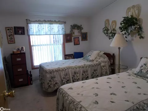 809 Quiet Hbr, Creston, IA 50801 photo 16