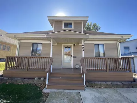 605 S Division St, Audubon, IA 50025