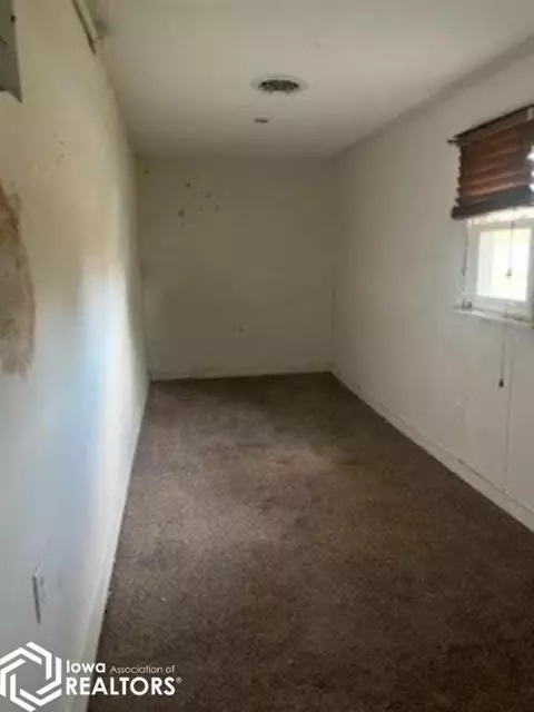 204 N N Frst, Cincinnati, IA 52549 photo 14